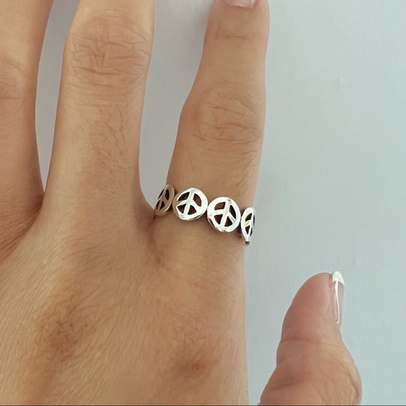 Sterling silver peace sign ring, peace sign band ring, peace sign ring, band - Picture 3 of 9